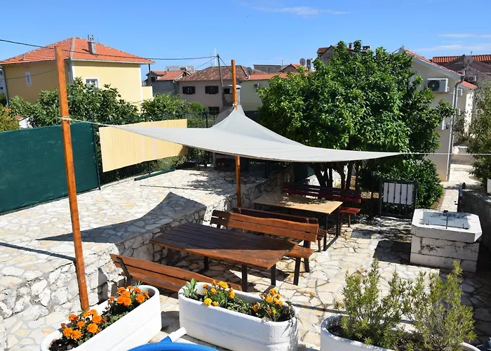 Marta II Your Holiday Home In Seget Center
